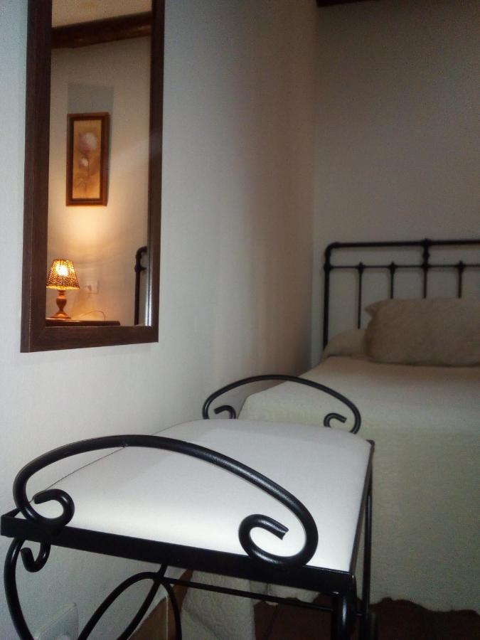 La Simona Casa Rural Perales del Puerto Eksteriør billede
