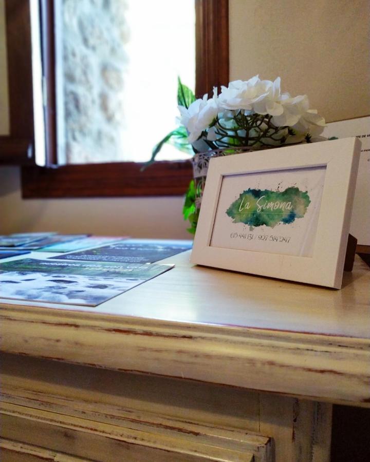 La Simona Casa Rural Perales del Puerto Eksteriør billede
