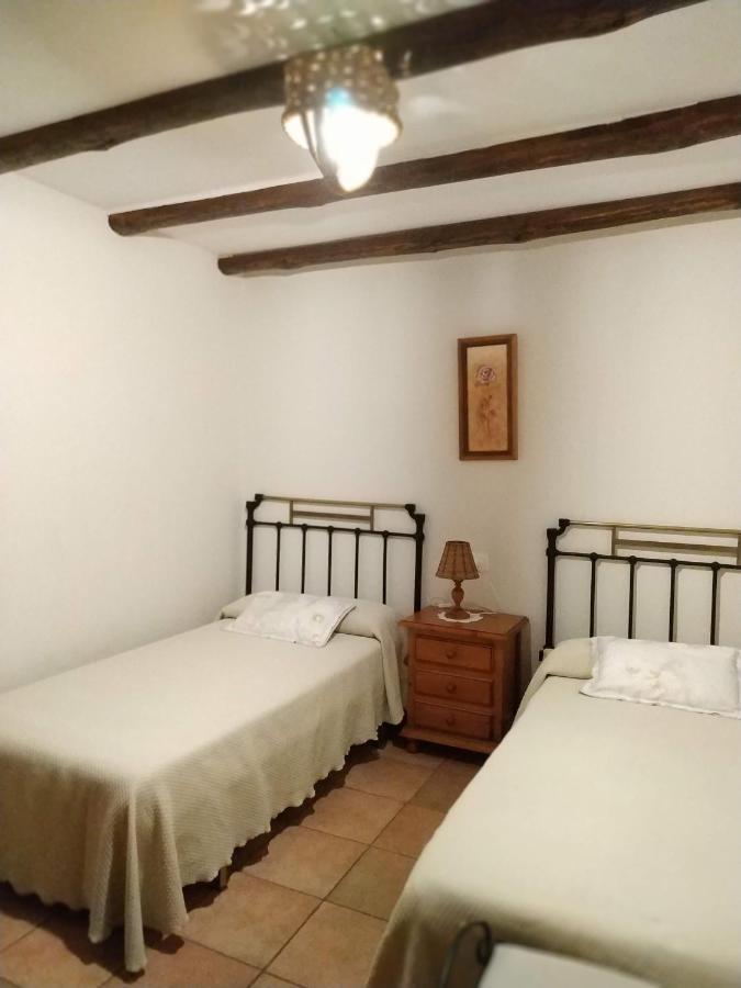 La Simona Casa Rural Perales del Puerto Eksteriør billede